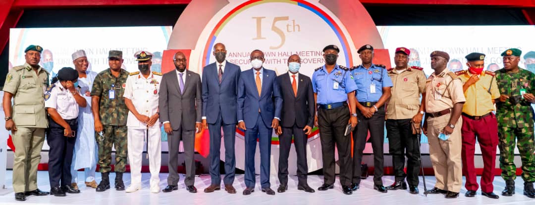 WE’LL CONTINUE TO PLAY LEADING ROLE TO SECURE LAGOS, SAYS SANWO-OLU • N3m needed to kit one police officer, says LSSTF Boss