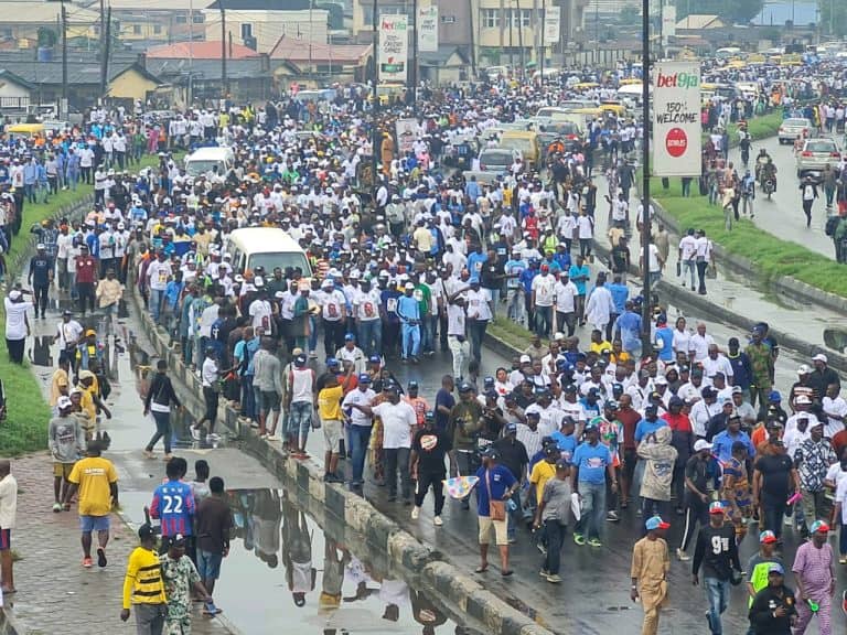 Pro-Tinubu rally grounds Lagos, APC excited