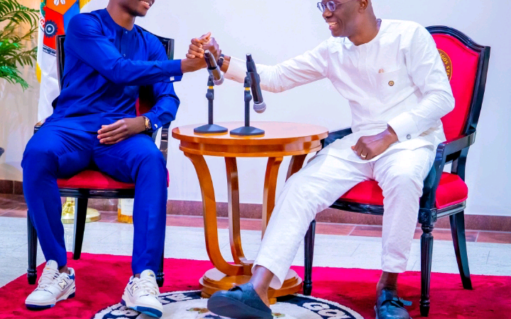 Arsenal Star Bukayo Saka meets Gov Babajide Sanwo-Olu for first time.