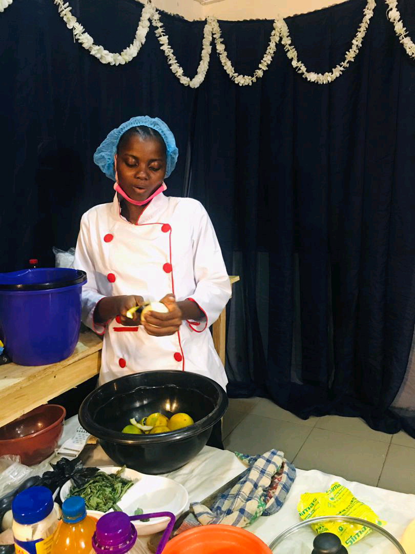 Jubilation as Ekiti student chef Dammy breaks Hilda’s record