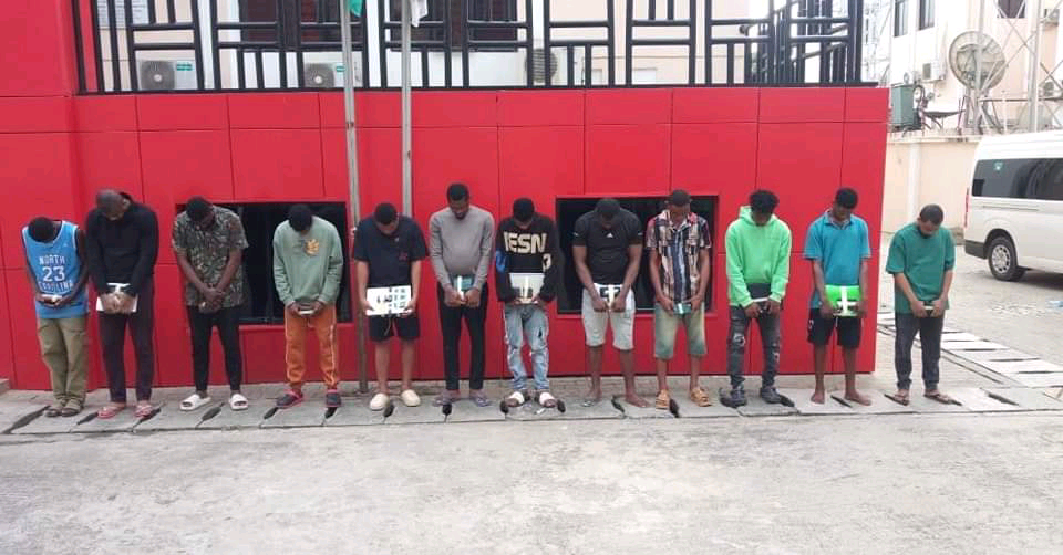 EFCC Arrests 12 Internet Fraudsters (Yahoo Boys) In Abuja