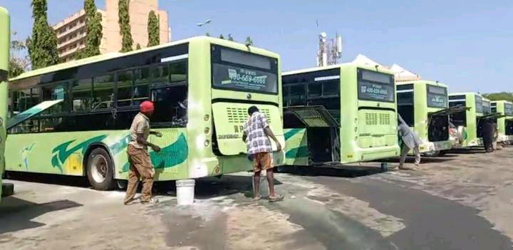 FG Procures ‘Used’ Mass Transit Buses For Nigerians – Sahara Reporters