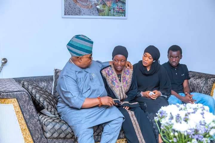 GOVERNOR ADELEKE VISITS MRS LAGBAJA ON CONDOLENCE, PLEDGES STATE SUPPORT FOR THE FAMILY