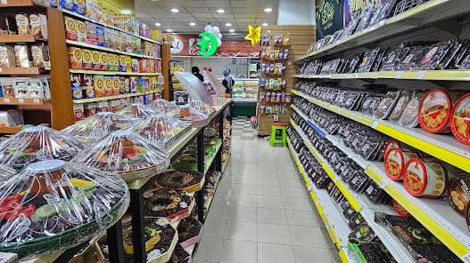 NAFDAC Seals Chinese Supermarket In Abuja Over Language Barrier On Goods