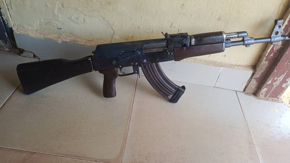 Notorious Armed Robbery Suspect On The Run As Police Recovered Dangerous Weapon