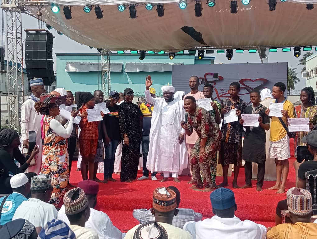 Sheikh Score High As He Distributes GCE Forms Across Religious Line